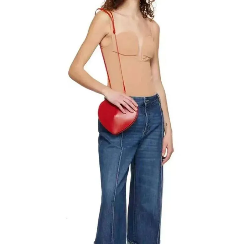 Designer 2025 Pu Leder Liebe Form Schulter Für Frauen Handtasche Mode Umhängetaschen Vintage Unregelmäßigkeit Unterarm_voghion.com