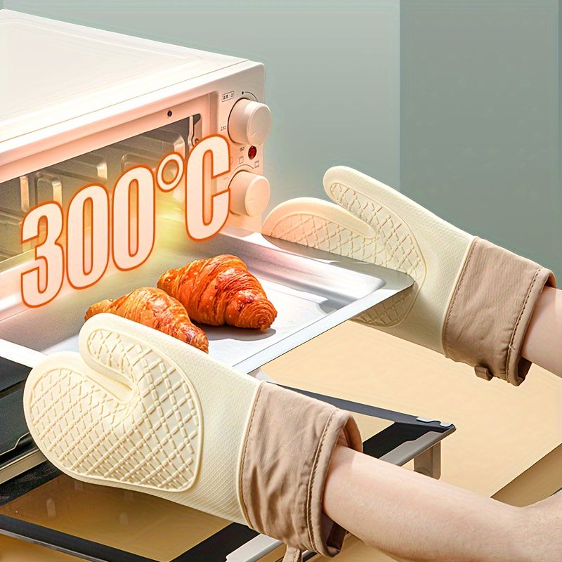 Two Oven Mitts Kitchen Heat Insulation Anti-scald Gloves Baking Thickened Silicone High Temperature Microwave Oven Mitts Non-slip_voghion.com