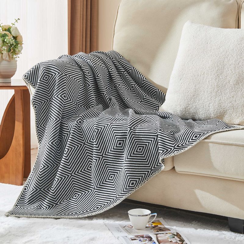 Couverture tricotée douce pour canapé, bureau, sieste de printemps et d'été, couverture de climatisation, couverture chaude, cadeau, couverture publicitaire_voghion.com