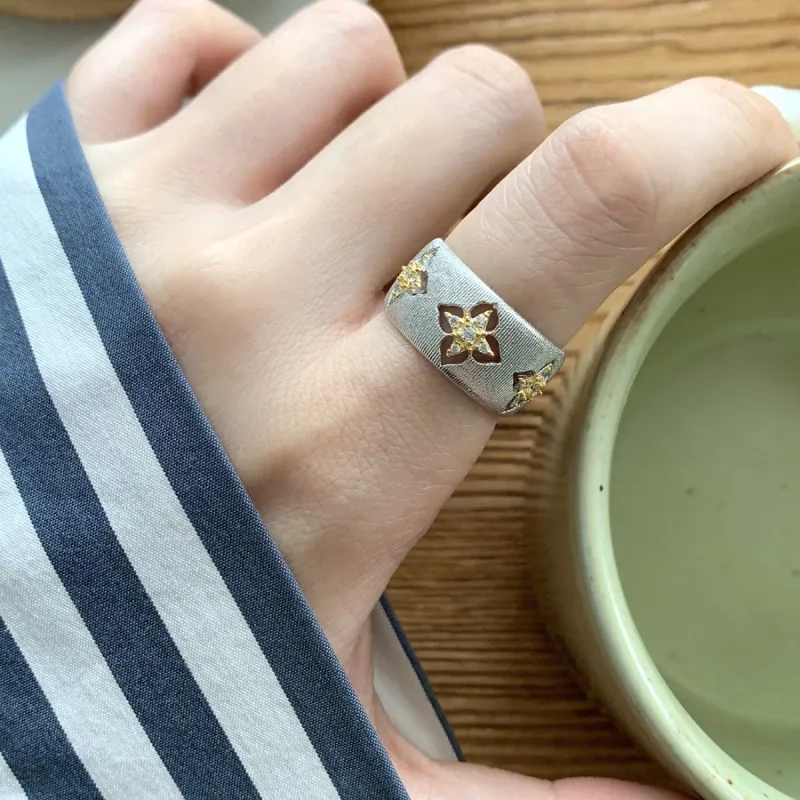 S925 Sterling Silver Four-leaf Clover Zircon Adjustable Size For Women Italian Palace Incense Retro Light Luxury_voghion.com