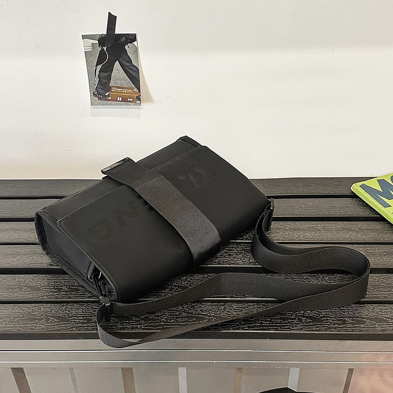 Paar Taschen Frauen Sommer Neue Casual Mode Einfache Schulter Strukturierte Stilvolle Crossbody Pendler Kleine Quadratische Tasche Für Männer_voghion.com