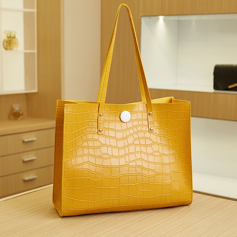 Retro Tote Bag 2024 New Fashion, Simple and Versatile Large Capacity Women's Bag Crocodile Pattern Handbag_voghion.com