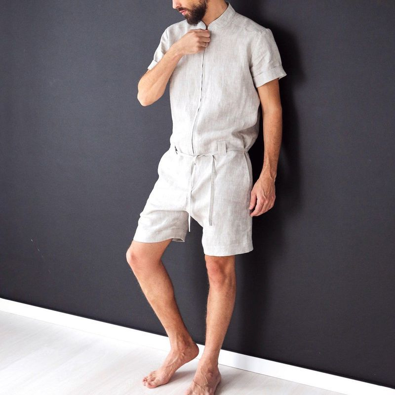 Herrenbekleidung Frühlings- und Sommeranzüge für Männer Leinengrau Einteiler Kurzes T-Shirt aus Baumwolle und Leinen Arbeitskleidung Shorts_voghion.com