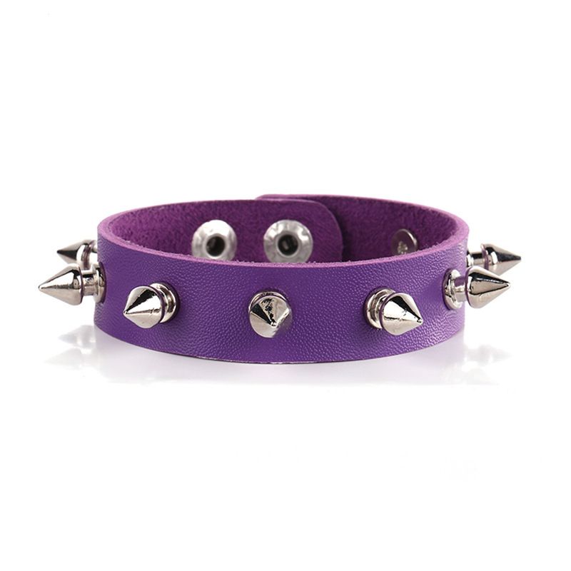 Nuovo braccialetto in pelle con borchie alla moda, stile punk rock_voghion.com