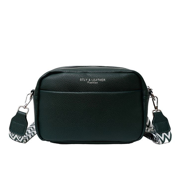 Nová dámská módní a jednoduchá crossbody kabelka s širokými popruhy, vhodná na dojíždění a ležérní nošení přes rameno._voghion.com