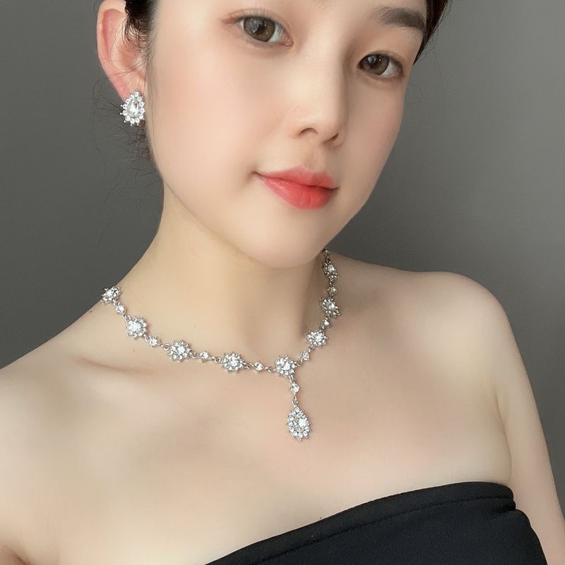 Orecchini di cristallo, collana, set di gioielli, forniture per matrimoni, accessori da donna super scintillanti_voghion.com