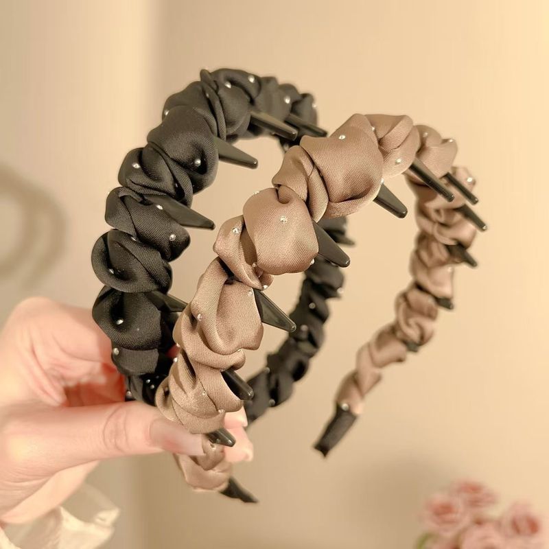 Elegante fascia per capelli in raso con cielo stellato, accessorio per capelli con parte superiore alta e teschio, fascia per capelli ondulata antiscivolo con dentini per il lavaggio del viso, per donna_voghion.com