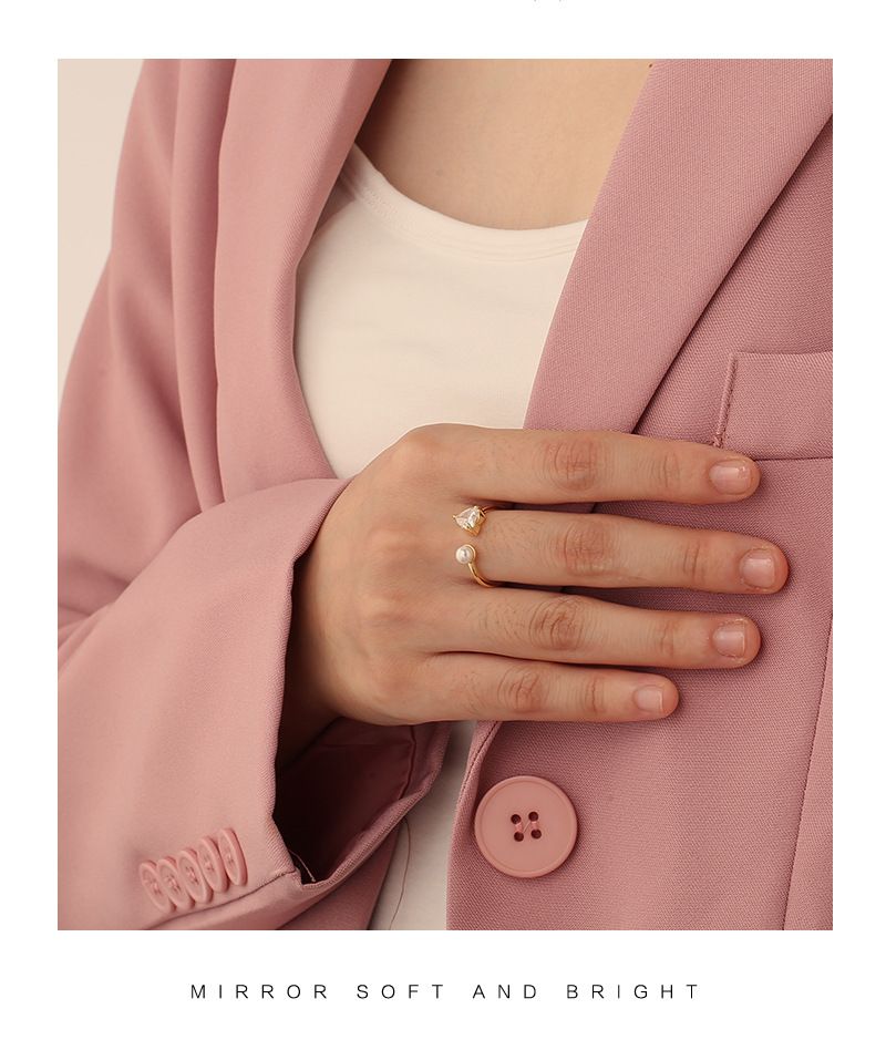Light Luxury Fashion Design Ring Female Gold Plated Inlaid Love Zircon Pearl Open Ring_voghion.com