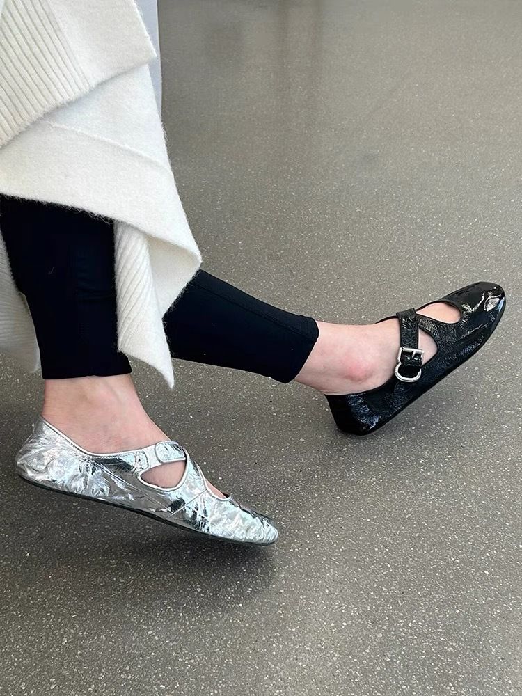 Spring And Summer New Cross Buckle Granny Women's Shoes, Shallow Round Toe Hundred Comfortable Loafers Flat Shoes Fashion Hundred_voghion.com