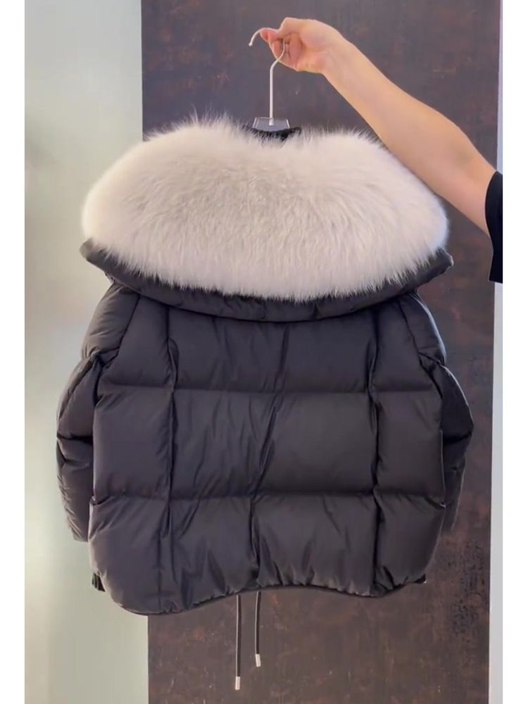 Parka de invierno pequeña con cuello extragrande de piel sintética: abrigo corto acolchado y exterior de poliéster grueso (tallas S-XL)_voghion.com