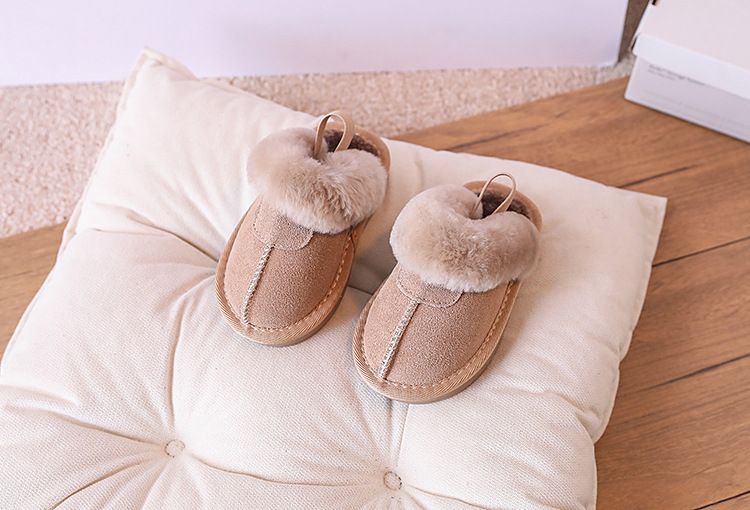2023 neue Winter Baby Leder Warme Plüsch Kleinkind Kinder Schuhe Gummi Rutschfeste Innen Mode Kleine Mädchen Slipper_voghion.com