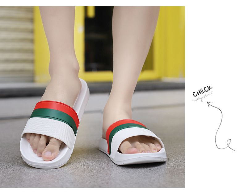 24 nieuwe zomer indoor vrijetijdsmode antislip pantoffels EVA strontgevoel comfortabele ademende sandalen met dikke zolen_voghion.com