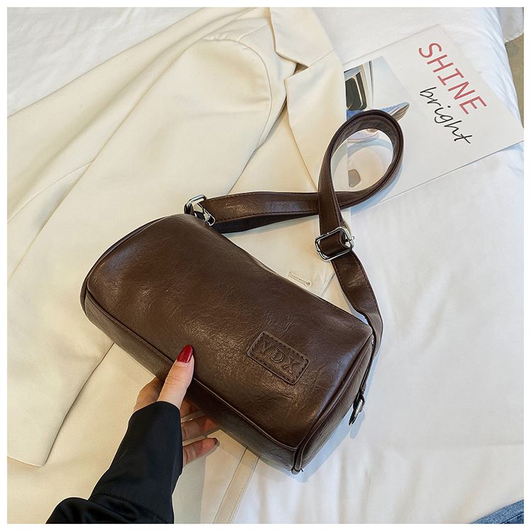 Women's small square simple and versatile, urban commuting single shoulder tote bag, trendy texture Boston bag_voghion.com