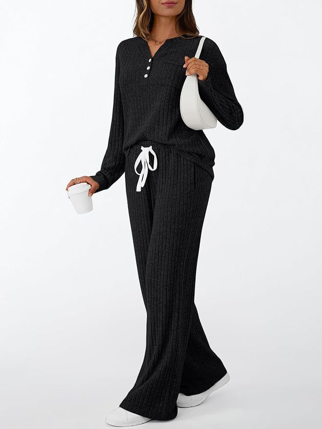 Ribbed Fleece Lounge Set – Cozy Long Sleeve Pajama Set (V-Neck & Pants) | Soft & Breathable (Multiple Colors)_voghion.com