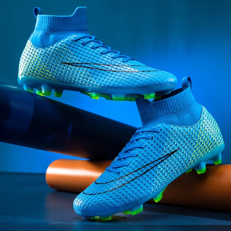 Neues Paar Fußballschuhe für Herren mit hohen Spitzen und langen, gebrochenen Nägeln, Trainingssportschuhe_voghion.com