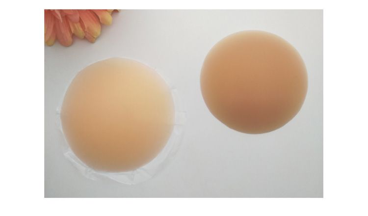 Adesivo in emulsione di silicone solido Adesivo per capezzoli in silicone antiurto Adesivo per il petto invisibile traspirante estivo ultrasottile impermeabile per il nuoto_voghion.com