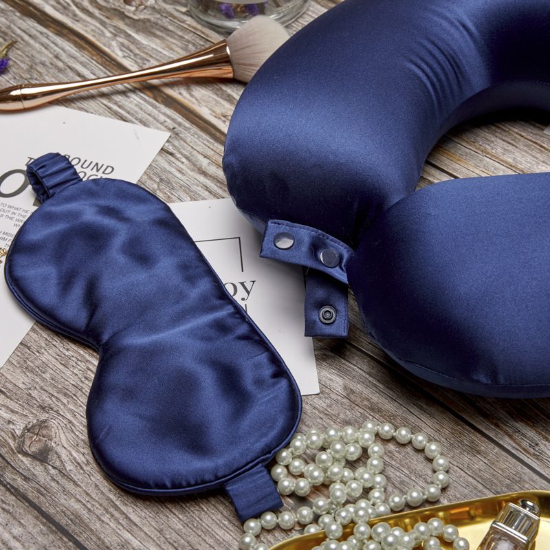 Cuscino cervicale di lusso in seta di gelso al 100% di grado 6A per viaggi e sonno, supporto in memory foam traspirante, design moderno e minimalista_voghion.com