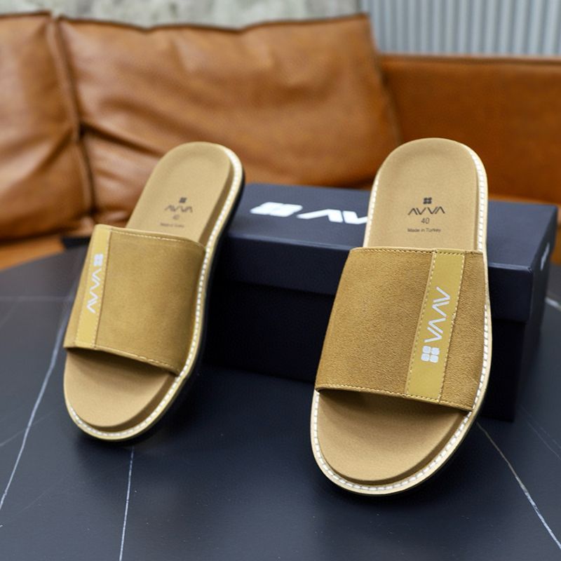 Herren Wildleder Bequeme Leichte Ein-Wort-Hausschuhe Hochwertige Mode Vielseitige Casual Beach Sandalen_voghion.com