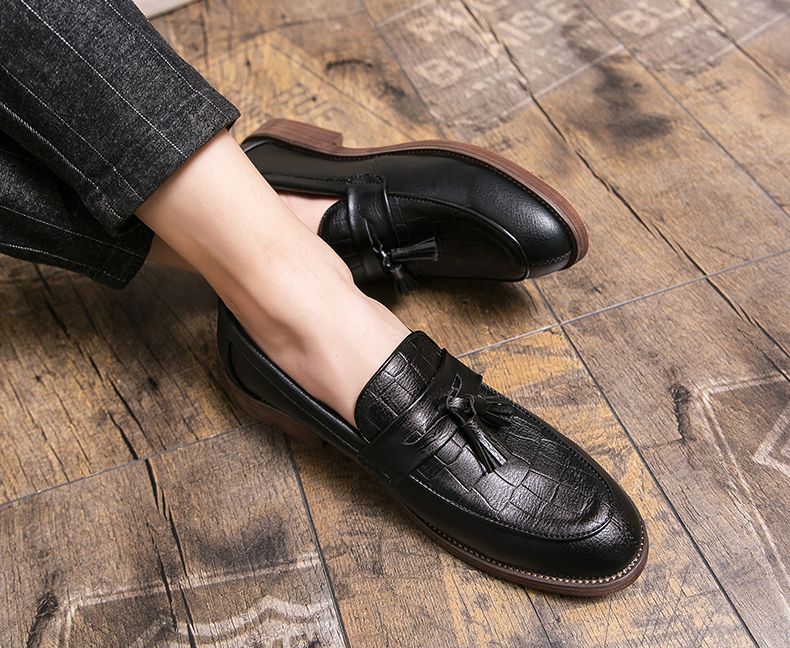 2022 Leren Casual Heren Loafers Band Slip On Mannelijke Dress Schoenen Vrijetijds Stijl Grote Maat 38-47 Goede Slijtvaste Zool_voghion.com