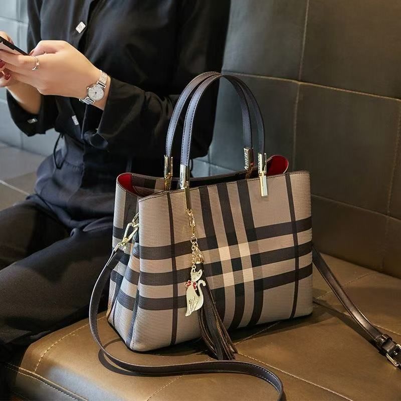 Borsa a tracolla, borsa a mano, borsa a tracolla da donna in vera pelle alla moda, modello scozzese, 2021_voghion.com