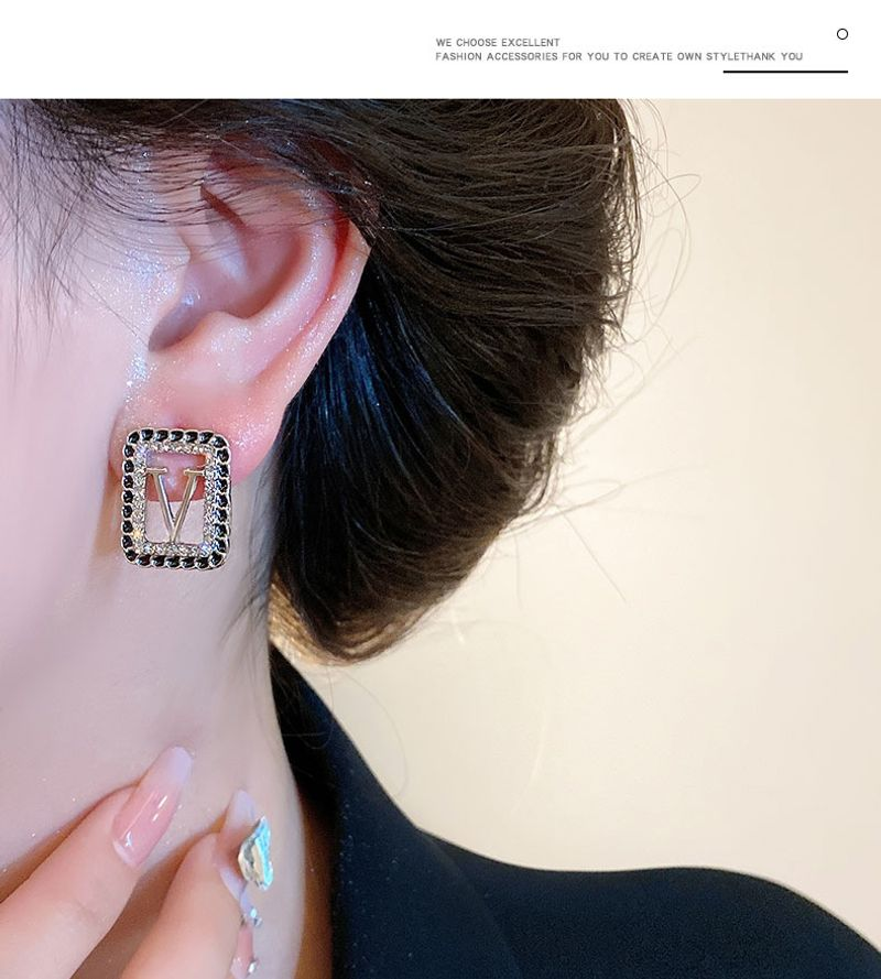 Damen Accessoires Dia Set Einfaches Temperament Design Sinn Trend Ohrringe_voghion.com