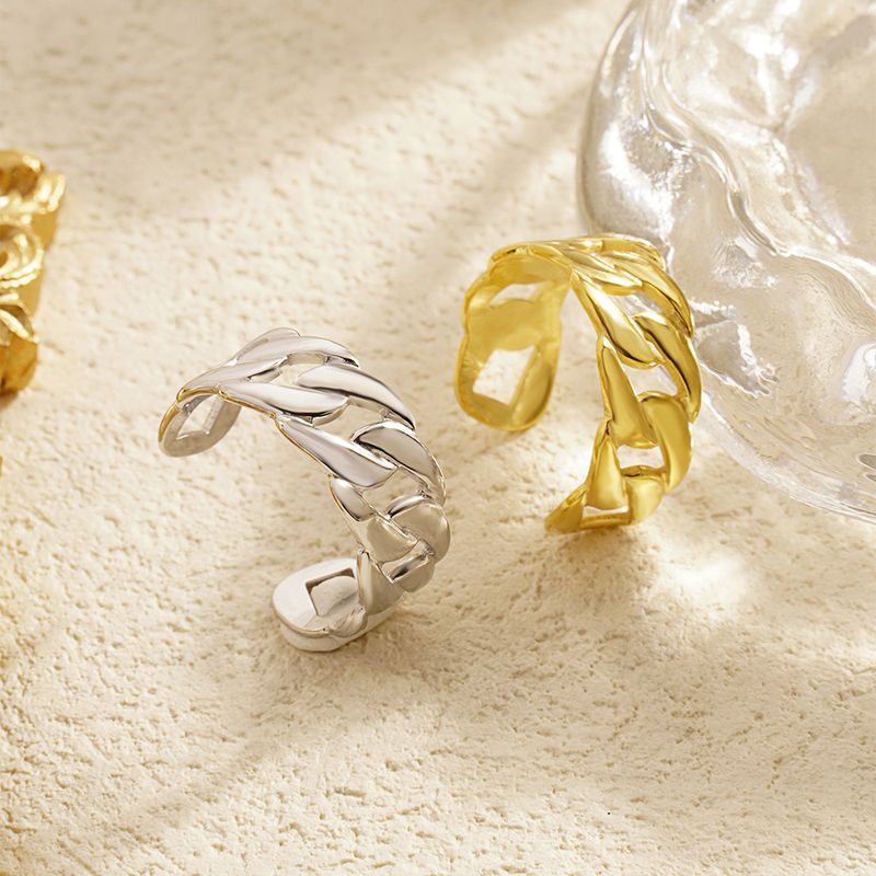 Nuovo design a catena cubana cava aperta per donna, anello semplice regolabile in acciaio al titanio_voghion.com