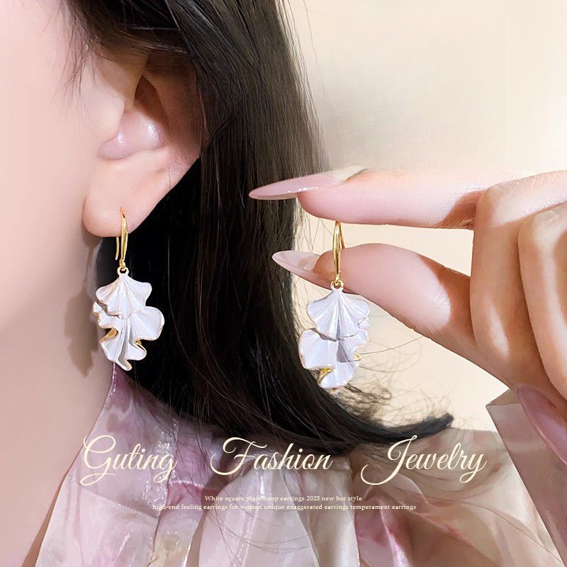 Gu Ting Double Layer Leaf For Women, Light Luxury, High-end Feel, Elegant And Grand Stud , 2025 New Hot-selling_voghion.com