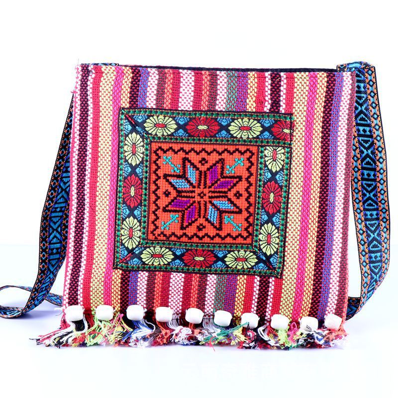Yunnan Ethno-Stil Yi Dai Handgewebter Stoff Bestickte Umhängetasche Schultertasche Große Damentasche_voghion.com