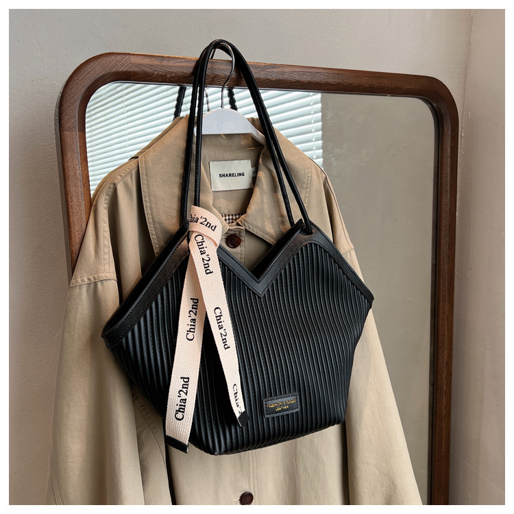 European And American Big Bag 2024 Spring And Autumn New Women's Bag Casual Versatile Canvas Bag Work, Class Commuting Single Shoulder Bag Tote Bag_voghion.com