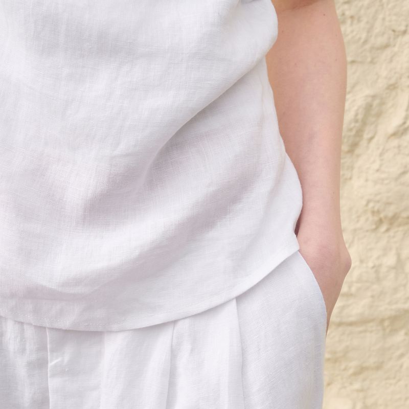 French Niche Design Pure Linen Tube For Women 25 Summer Backless Slim Vest Irregular Pleated Sleeveless Top_voghion.com