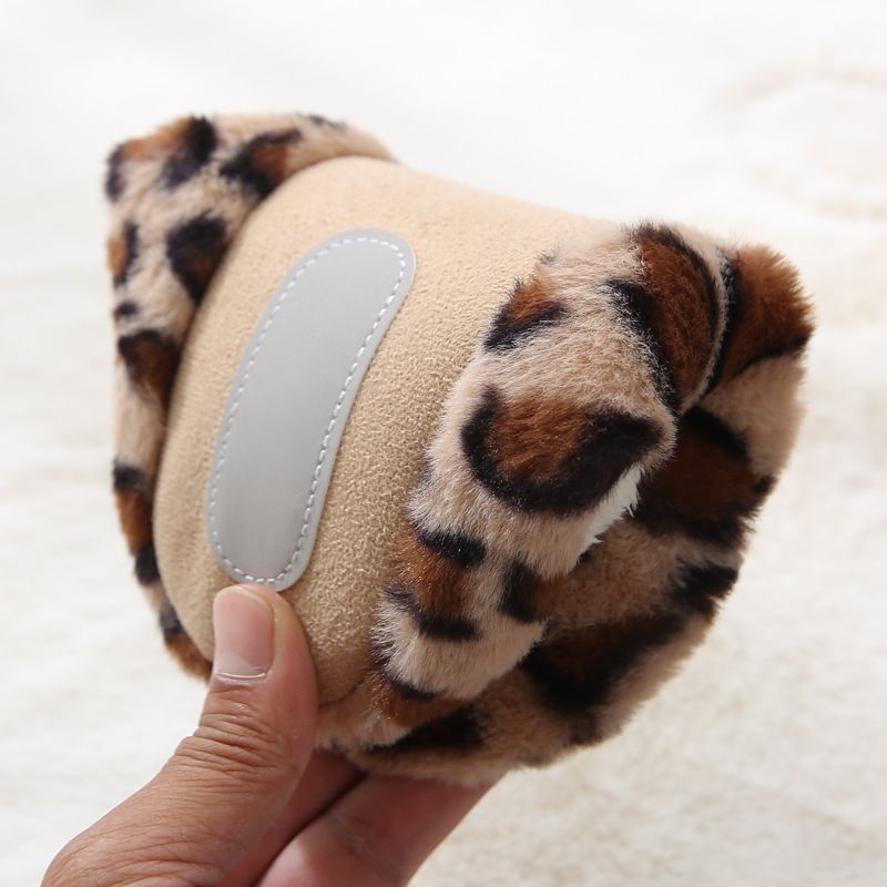 Neues Kaninchenhaar-Leopardenmuster für den Innenbereich, leise, weiche Unterseite für den Heimgebrauch, Wärme auf Holzböden, warme Baumwolle im japanischen Stil_voghion.com
