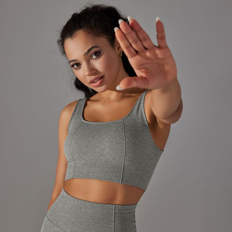 New seamless knitted solid color dot strap beautiful back bra sports running fitness suit vest for women_voghion.com