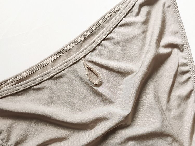 2023 New Low Waist Ice Silk Sexy Triangle Bag Hip Solid Color Thin Belt Comfortable And Breathable Women's Underwear_voghion.com