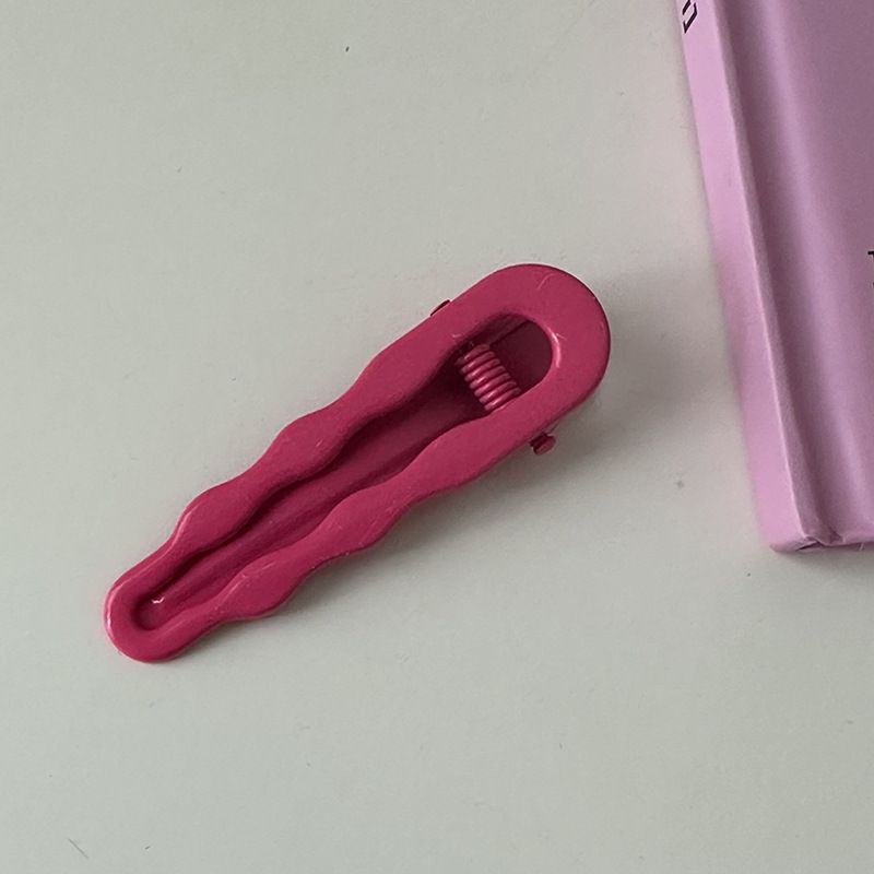 Korejiešu stila jaunā viļņa dopamīna matadata aerosola krāsa bērniem, pīles knābja sprādze, salds sānu sprādziens, sānu sprādze, matu aksesuāri vairumtirdzniecībā_voghion.com