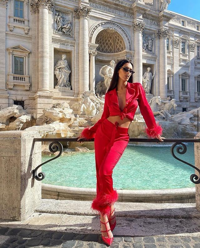 Elegante pigiama da donna in tinta unita - Top con risvolto e pantaloni con orlo a piume, due pezzi (manica lunga, bianco/rosa/rosso/viola/nero)_voghion.com