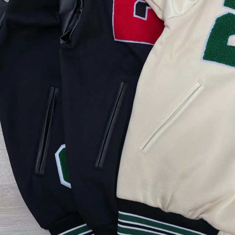 Chaqueta de béisbol engrosada de lana con letras para mujer_voghion.com