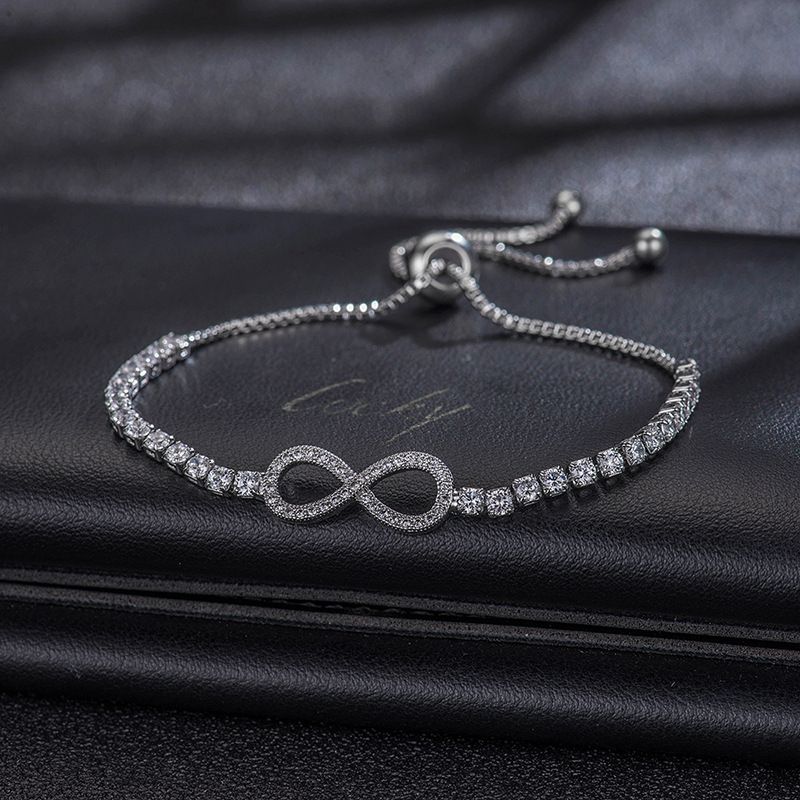 Creative Adjustable With Diamond Inlaid Number 8 Shape Bracelet Jewelry_voghion.com