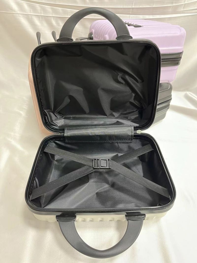 Zahraniční obchod Kufr na vozík Velká kapacita Velkoobchod Ultra lehký zip Nástupní zavazadla 14 palců 20 palců 24 palců 28 kufr_voghion.com