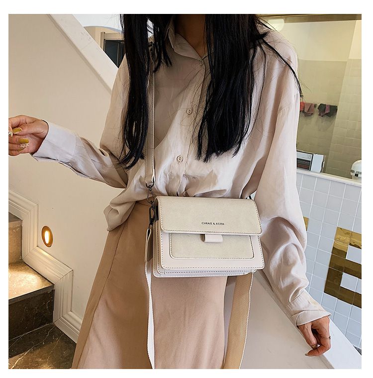 Borsa quadrata piccola smerigliata da donna 2025 con spallacci larghi, borsa a tracolla monospalla alla moda e versatile_voghion.com