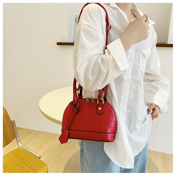 Versione coreana della nuova borsa a tracolla moda retrò da donna con texture in pietra di tendenza_voghion.com