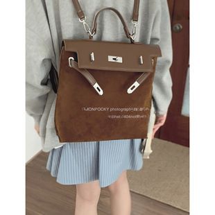 Borsa da ascella in stile coreano con design di nicchia per le donne 2022 nuova borsa quadrata piccola alla moda borsa a tracolla abbinata in stile occidentale di alta qualità_voghion.com