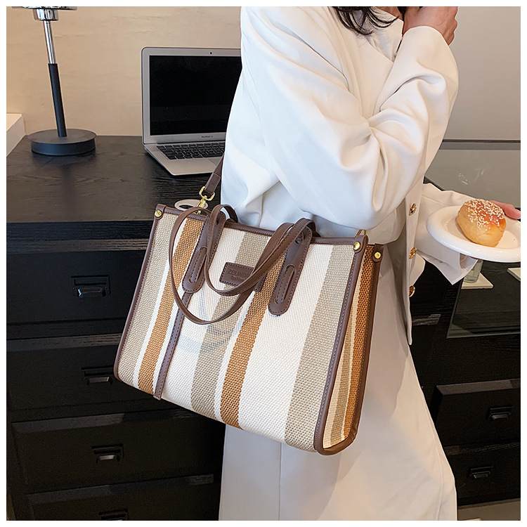 Nowa torba z grubej bawełny o dużej pojemności płócienna torba damska transgraniczny handel zagraniczny kontrastowy kolorowy pasek torba na ramię trend w modzie torba listonoszka_voghion.com