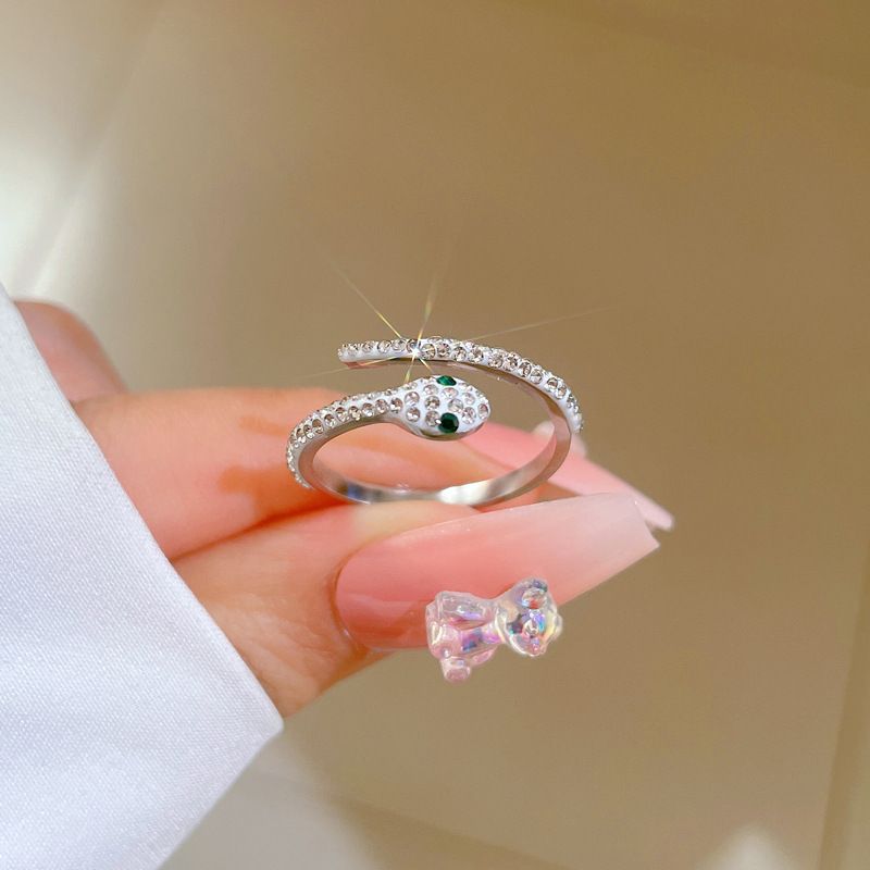 Avatud maokujuline titaanterasest külma tuulega põrge meestele ja naistele, trendika isiksuse ja lihtsa toiduga_voghion.com