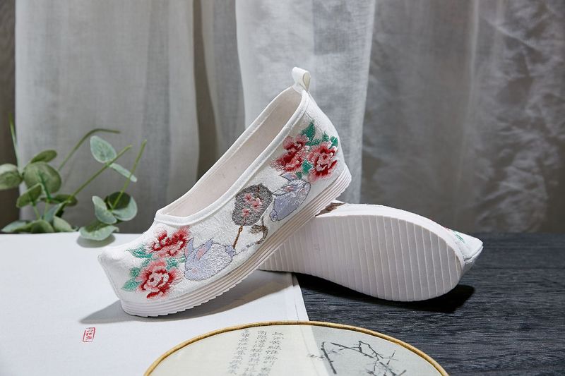 Schleife im Hanfu-Stil für Damen, bestickte, erhöhte Zehenpartie, antike Kostüm-Stoffschuhe, Studenten_voghion.com