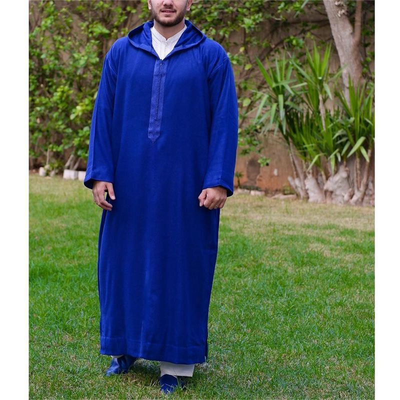 Männerkleeder Nei muslimesch laang Kapuzenkleeder aus dem Mëttleren Osten, ethnesch Kleeder, Robe_voghion.com