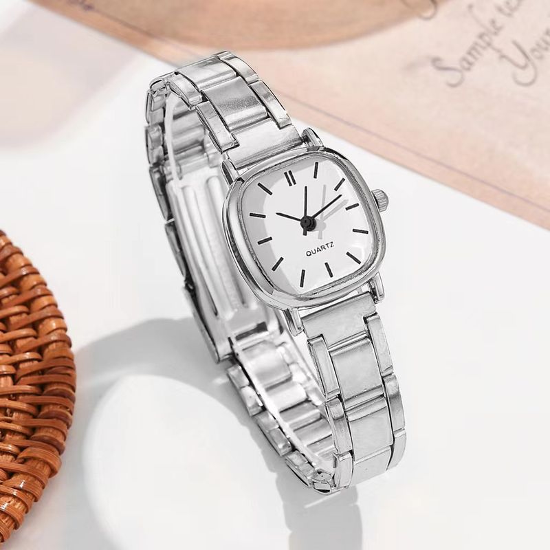 Retro Watch For Women, Stylish And Elegant, Barrel Shaped Quartz Ladies' Watch, Elegant, Literary And Trendy, Simple Style_voghion.com