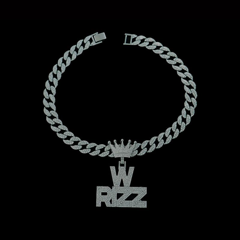 W RIZZ Full Diamond Alloy Pendant Personalized Crown Men's Hip Hop Necklace_voghion.com