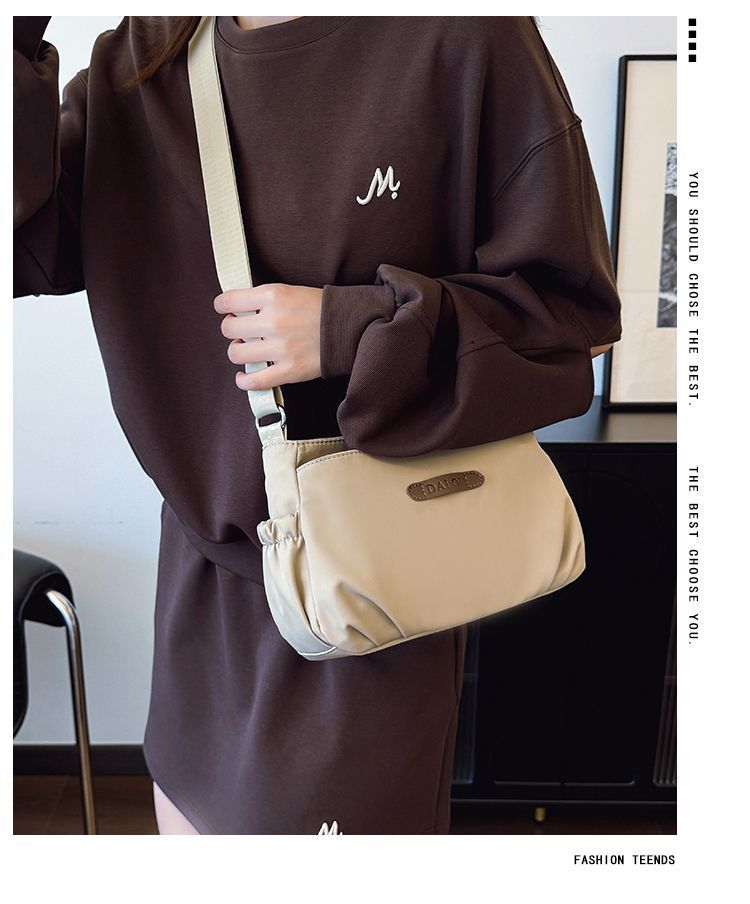 Oxford Cloth For Women, Lightweight Multi-layer Nylon Canvas, Mother's Middle-aged Women's Single Shoulder Crossbody_voghion.com