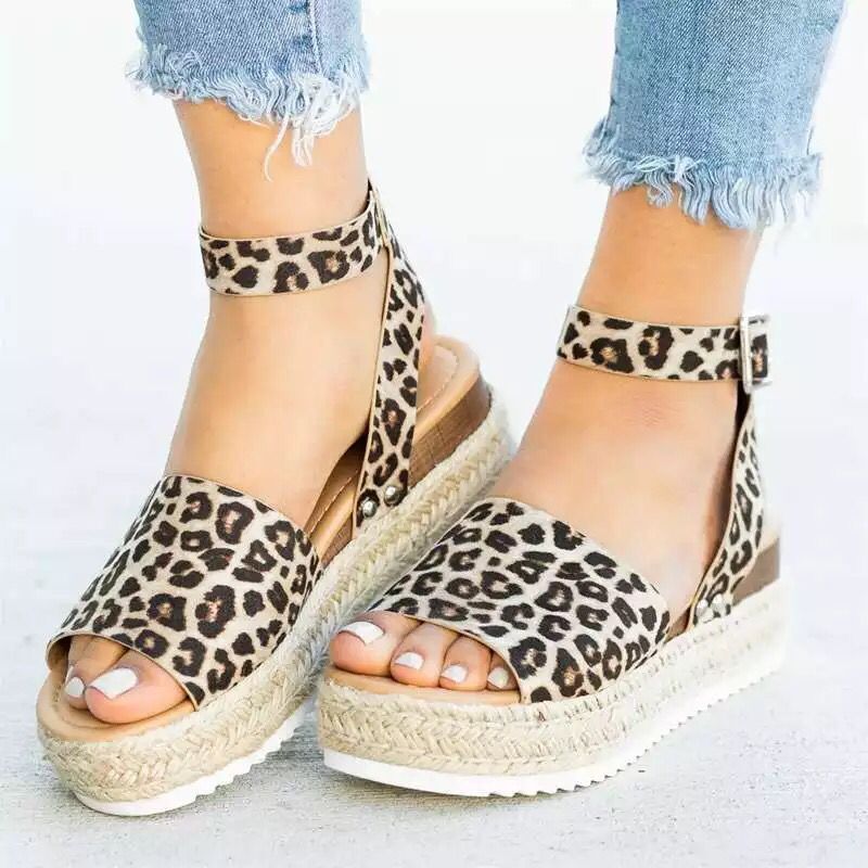 Spring/Summer 2025 Large Rope Matsuke Thick Sole Buckle Flat Bottom Women's Sandals_voghion.com