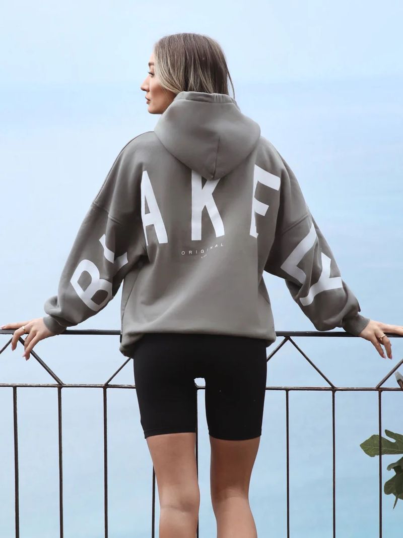 Damen-Sportmode, modischer Hoodie mit Buchstabenprint in großen Größen, lässiger, lockerer Pullover_voghion.com